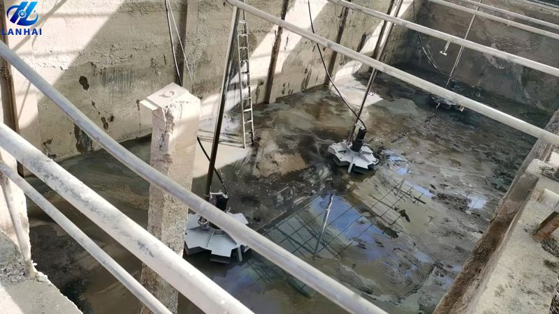 好氧池曝氣設備改造怎么選？ LHQB型潛水攪拌曝氣機